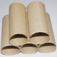 collage de rouleaus en carton