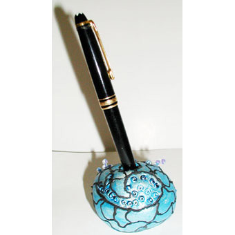 Porte-stylo en pâte à modeler
