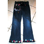 Personnaliser son pantalon : brodé de fleurs