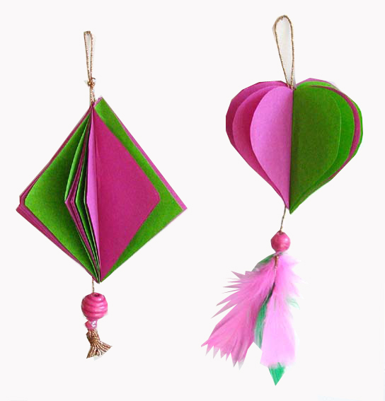 Boules de Noël en papier de soie