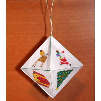 Boule de Noël prisme