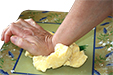 Ecraser la pâte