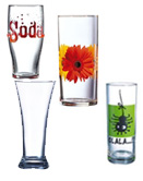 verre à jus de fruits et soda