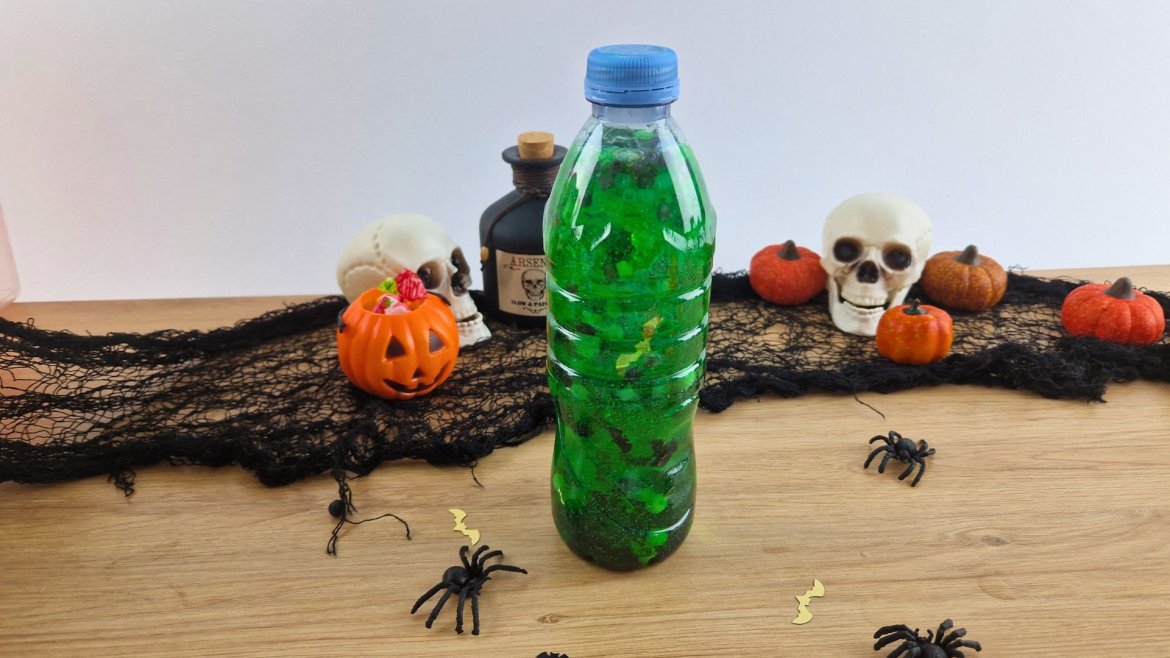 La bouteille sensorielle d'Halloween