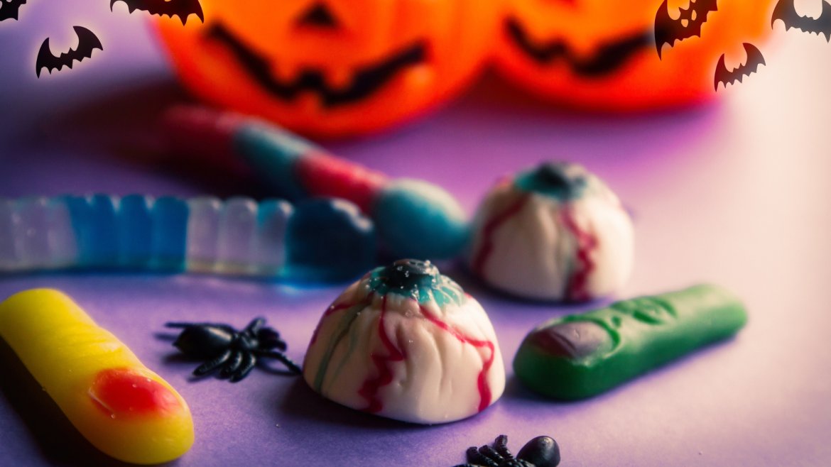 Retrouvez nos idées amusantes pour diminuer la quantité de bonbons d'Halloween distribués aux enfants le soir d'Halloween.