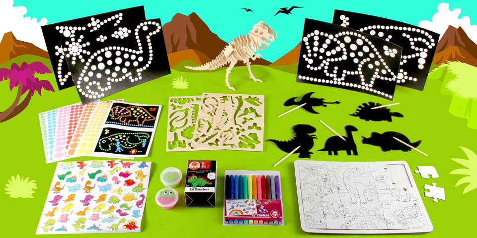 Voici la box dinosaure de Créabul. Une box tout en un pour animer un goûter sur le thème des dinosaures avec les enfants.