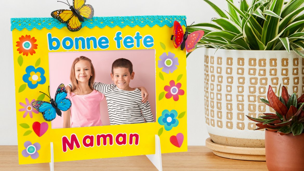 Cadre fête des mères "Papillons et fleurs"