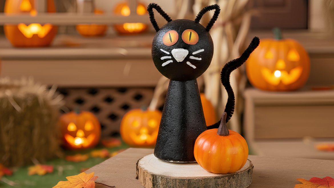 Chat noir Halloween en polystyrène