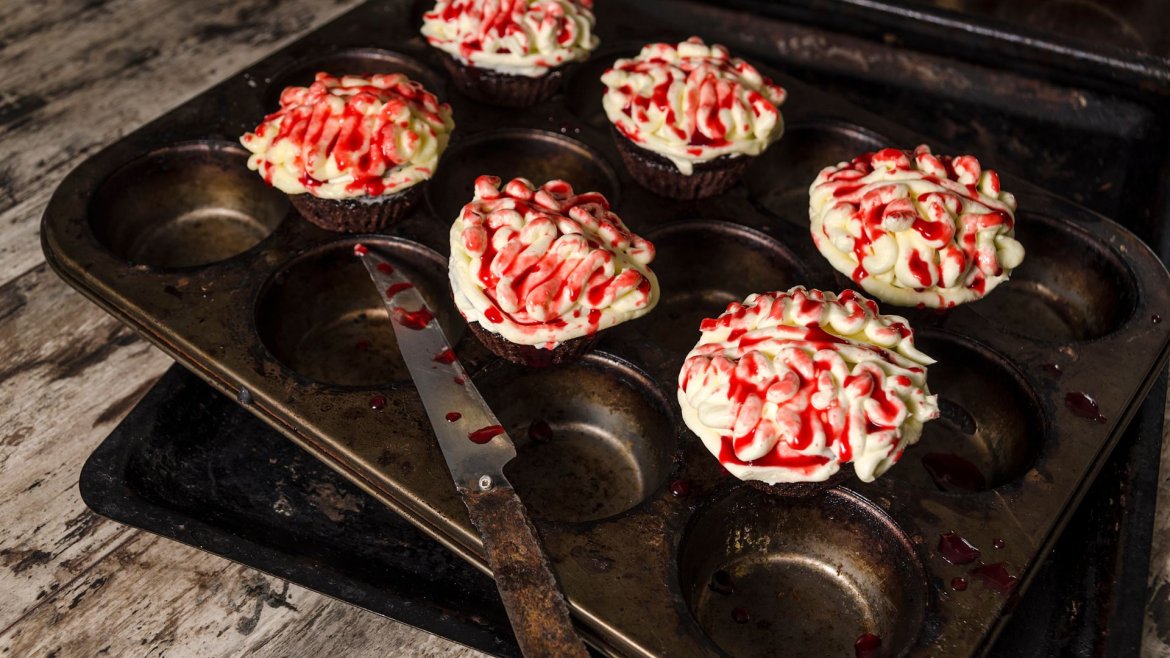Cupcakes d'Halloween: Des cerveaux sanglants à dévorer!