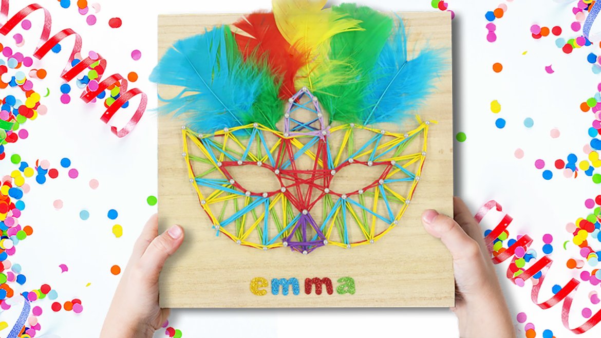 Découvrez notre String Art spécial carnaval !Cette activité va permettre à vos enfants non seulement de réaliser un joli tableau mais aussi de développer motricité, créativité et précisi