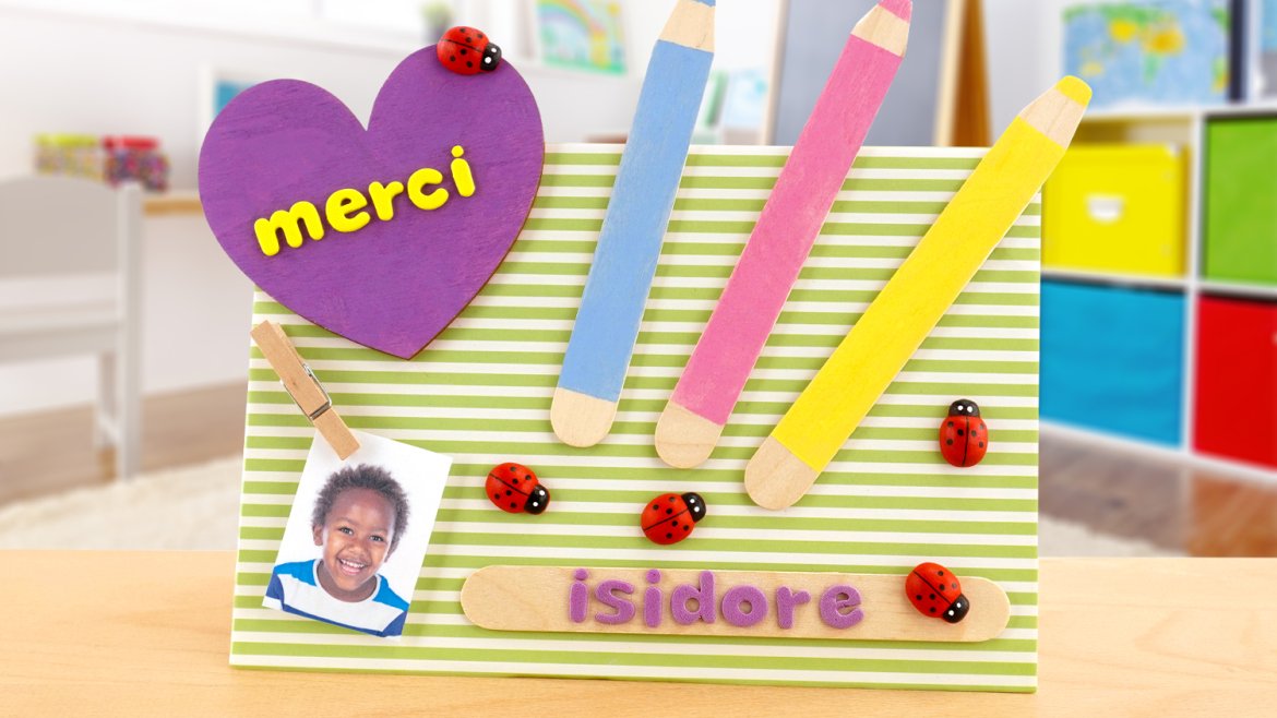 Idée cadeau maîtresse : le tableau "merci" des petits