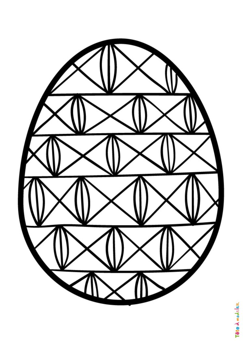 Coloriage d'un oeuf de Pâques avec des croix