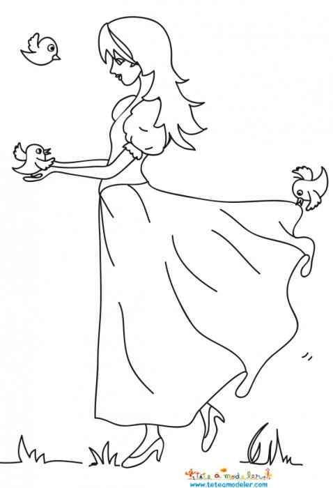La belle au bois dormant danse avec les oiseaux