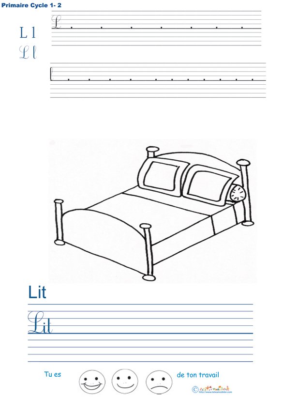 Exercice d'&eacute;criture sur le lit
