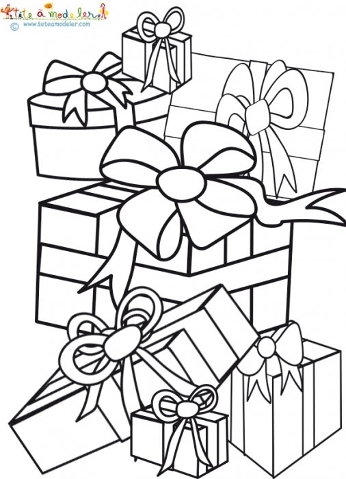 Grosse pile de cadeaux