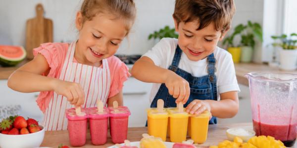 Glaces maison sans sorbetière : 5 recettes que les enfants peuvent faire presque tout seuls