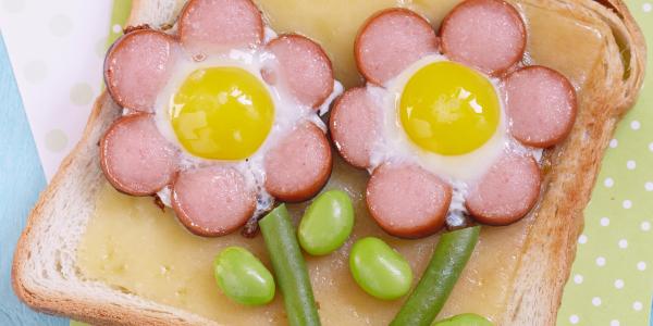 Toast fleur saucisses