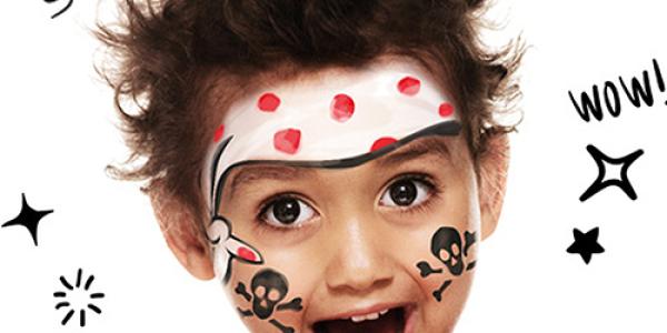 Voici un tuto simple pour apprendre à maquiller votre enfant en pirate ! Le maquillage pirate est incontournable lors du Carnaval, des fêtes d'enfants déguisés ou encore à Halloween. Ici, nous vous ap