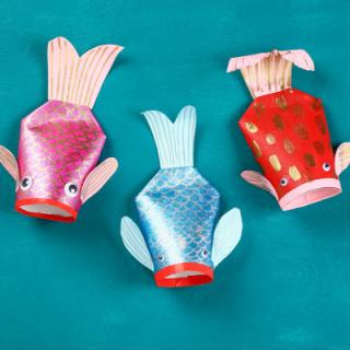 Trouvez votre idée d'activité du Nouvel An chinois à faire avec les enfants dans ce dossier. Des idées de bricolages pour préparer le Nouvel An Chinois ou pour partir à sa découverte.