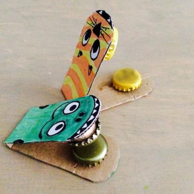 tuto pour de bricolage enfants pour réaliser des castagnettes maison avec des objets de récupération
