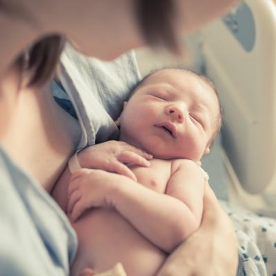 Bébé arrive bientôt ? Retrouvez tous nos conseils et nos bonnes idées pour annoncer la naissance de bébé.