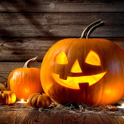 Légende de Jack o lantern : Halloween est aussi l'occasion de donner à votre enfant l'envie de lire. Découvrez l'histoire et la légende du personnage d'Halloween. Une histoire à imprimer et à lire (à