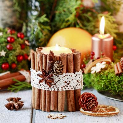 Réaliser un bougeoir de Noël en pâte à sel
