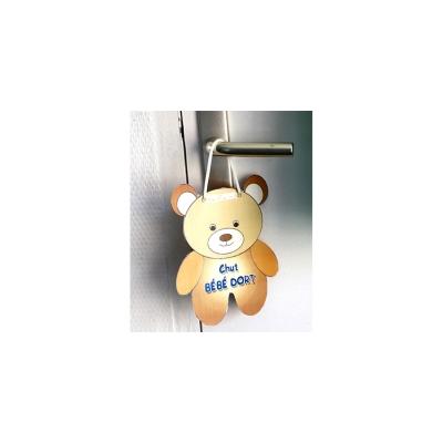 Pancarte petit ours chut bébé dort