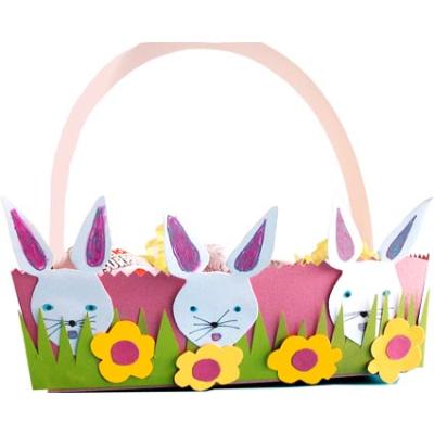 Corbeille à oeufs décorée de lapins