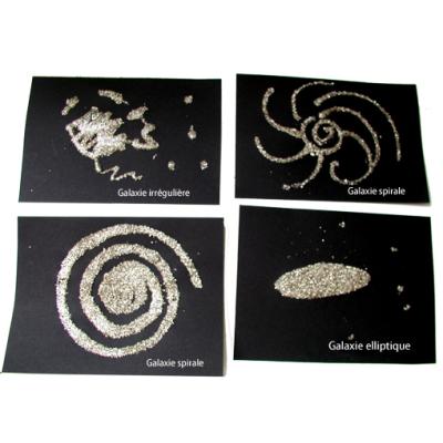 Dessiner une essiner une galaxie avec des paillettes