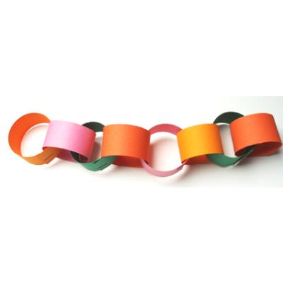 Fabriquer une guirlande d'anneaux de papier