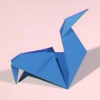 pliage d'une poule en papier