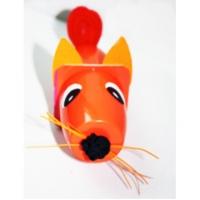 Renard en petit pot en plastique