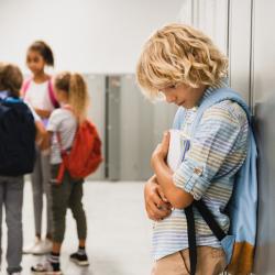 Une sélection nécessaire pour sensibiliser les enfants au harcèlement et accompagner les victimes