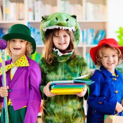 Déguisements pour le carnaval et les fêtes d'enfants : masques, chapeaux, couronne, maquillage ... Tête à modeler vous propose plus de 100 activités pour déguiser facilement et à moindre coût votre en