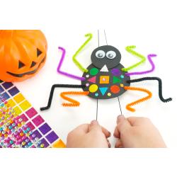 Découvrez cette nouvelle activité manuelle sur le thème d'Halloween que les enfants vont adorer !