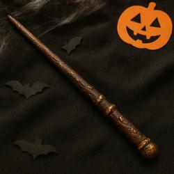 Et si votre enfant fabriquait sa propre baguette de sorcier, une baguette de sorcier comme celle de Harry Potter ? Cette baguette sera parfaite pour lancer toute sorte de sorts à la manière du plus cé