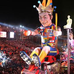 Une selection de bricolages de Carnaval comme à Nice. Des bricolages de carnaval autour des fleurs pour se déguiser et s'amuser comme au Carnaval de Nice
