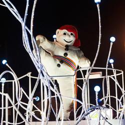 Idées de bricolage Carnaval comme au Québec. Des bricolages carnaval pour s'amuser en vous inspirant du carnaval de Québec. Des idées de bricolage simples pour s'amuser pour le Carnaval !