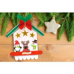 Chalet de Noël en bâtonnets