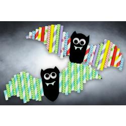 Un petit bricolage facile et rapide pour Halloween ça vous tente ? Alors prenez un peu de papier, des pailles en carton, colle et ciseaux afin de fabriquer des chauves-souris colorées. Les enfants von