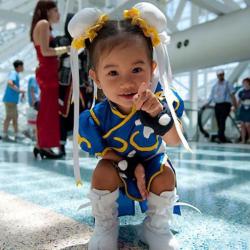 Déguisement jeux vidéo : Retrouvez notre sélection qui vous permettra de trouver un déguisement tiré des jeux vidéo pour votre enfant afin qu'il soit le plus beau pour le Carnaval. De Mario à Sonic en
