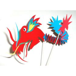 Bricolage pour réaliser une marionnette inspirée de l'art et de la tradition chinoise et asiatique du carnaval. Dragon chinois articulé à réaliser à partir de la fiche gratuite d'explicatio