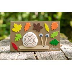 Escargot et feuilles d'automne