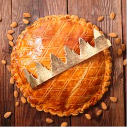 Epiphanie définition. Qu'est ce que l'Epiphanie ? D'où vient cette fête ? Pourquoi mangeons-nous de la galette à l'Epiphanie ? Découvrez toutes les réponses à vous questions dans ce dossier.
