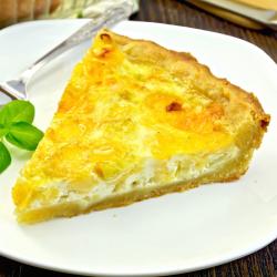 Le flan de poireaux est une recette rapide et simple à faire. Sans pâte, le flan de poireau est plus digest et plus léger que la tarte aux poireaux. Le flan de poireaux demande peu de préparation et s