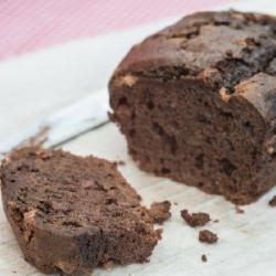 La recette de gateau au chocolat qui plaira aux petits comme aux grands. Une activité gourmande et drôle à faire en famille pour toutes les occasions. Retrouvez toutes les informations et astuces qui 