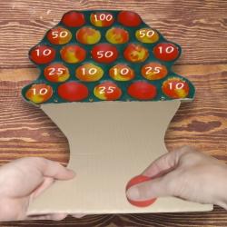 Jeu de la pomme dans l'arbre