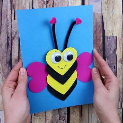 une activité pour réaliser étape par étape une carte abeille en coeur.