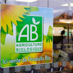 L'Agriculture Biologique c'est d'abord une façon de penser l’agriculture comme  un mode production de se rapprocher au maximum des conditions naturelles de vie des plantes et de vie des animaux. L’Agr